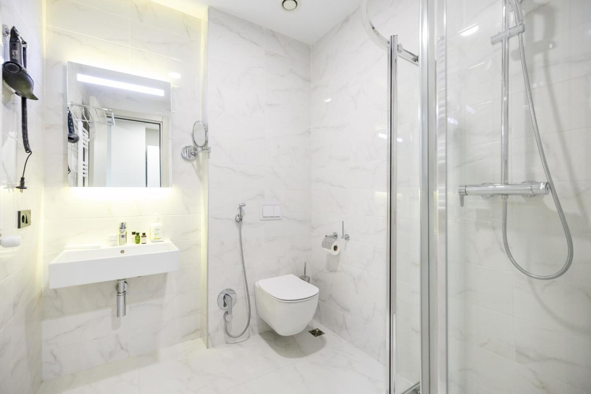 Brosse Garden Hotel Tbilisi Room photo